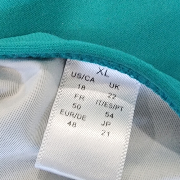 NWOT One piece bathing suit - Picture 4 of 4